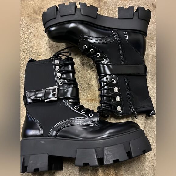 ALDO Grandleap Bootie Buckled Combat Black Size 8 - Picture 1 of 9